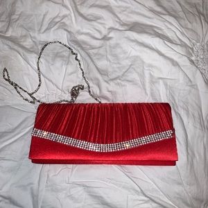 Red clutch